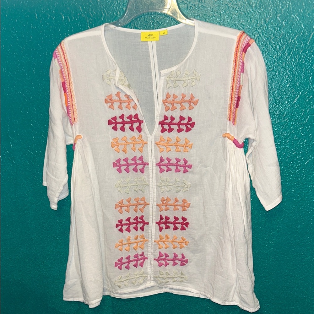 ROLLER RABBIT 🐇 White Tunic with Embroidery